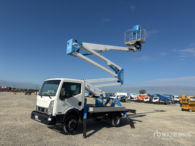 2016 Nissan Cabstar 35.12 2014 Socage DA320 20 m on Bucket Truck - Truck mounted aerial platform: picture 2 2016 Nissan Cabstar 35.12 2014 Socage DA320 20 m on Bucket Truck - Truck mounted aerial platform: picture 2