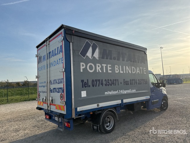 2018 Renault Master 165 - Curtain side truck: picture 4 2018 Renault Master 165 - Curtain side truck: picture 4