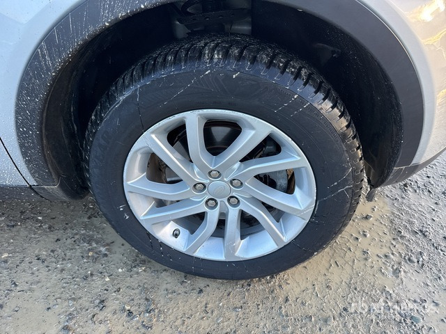 2019 Land Rover Discovery Sport 2.0 TD4 150CV SE 4WD SUV - SUV: picture 4 2019 Land Rover Discovery Sport 2.0 TD4 150CV SE 4WD SUV - SUV: picture 4