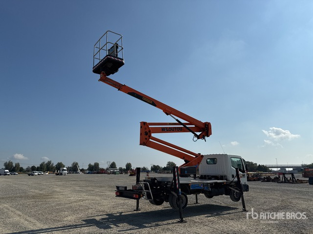 Nissan Cabstar Piattaforma autocarrata - Truck mounted aerial platform: picture 3 Nissan Cabstar Piattaforma autocarrata - Truck mounted aerial platform: picture 3