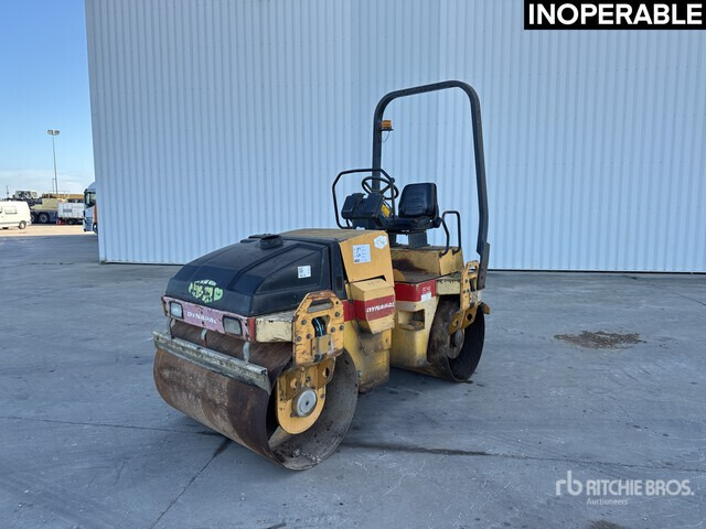 1995 Dynapac CC142 Compacteur Vibrant Tandem (Inop ... Double Drum Roller - Road roller: picture 1 1995 Dynapac CC142 Compacteur Vibrant Tandem (Inop ... Double Drum Roller - Road roller: picture 1