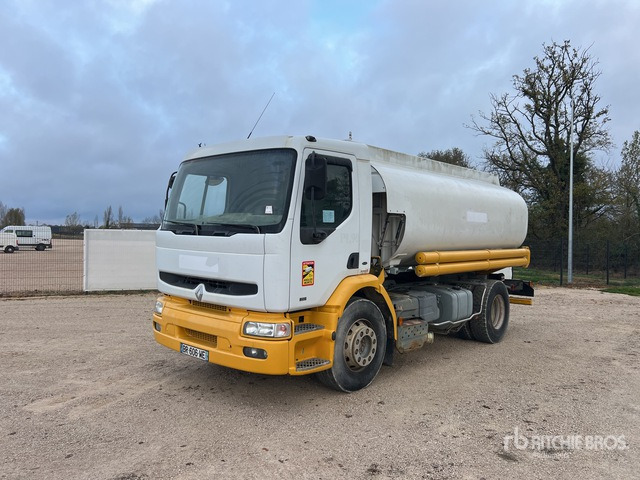 2000 Renault Premium 250 4x2 Camion Citerne 4x2 Water Truck - Tanker truck: picture 1 2000 Renault Premium 250 4x2 Camion Citerne 4x2 Water Truck - Tanker truck: picture 1