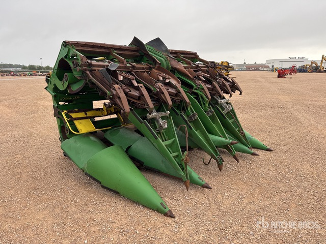 2008 John Deere 194-608CF-JD Cueilleur A Mais 8 Rangs 8 Row Corn Combine Harvester - Corn header: picture 2 2008 John Deere 194-608CF-JD Cueilleur A Mais 8 Rangs 8 Row Corn Combine Harvester - Corn header: picture 2
