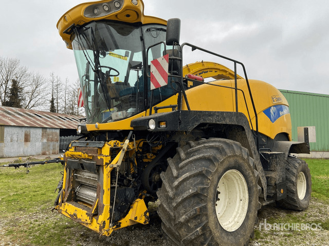 2008 New Holland FR9040 2WD Ensileuse Forage Harvester - Forage harvester: picture 2 2008 New Holland FR9040 2WD Ensileuse Forage Harvester - Forage harvester: picture 2