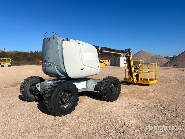 2011 Haulotte HA16SPX 4WD Nacelle Articulee Articulating Boom Lift - Articulated boom lift: picture 1 2011 Haulotte HA16SPX 4WD Nacelle Articulee Articulating Boom Lift - Articulated boom lift: picture 1