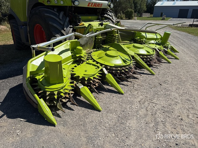 2015 Claas Orbis 600 8 Row Corn Bec A Mais Pour Ensi ... Forage Harvester Header - Corn header: picture 3 2015 Claas Orbis 600 8 Row Corn Bec A Mais Pour Ensi ... Forage Harvester Header - Corn header: picture 3