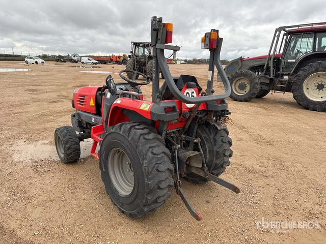 2015 Kubota STV36R 4WD Tracteur Utilitaire (Inoper ... Utility Tractor - Compact tractor: picture 2 2015 Kubota STV36R 4WD Tracteur Utilitaire (Inoper ... Utility Tractor - Compact tractor: picture 2