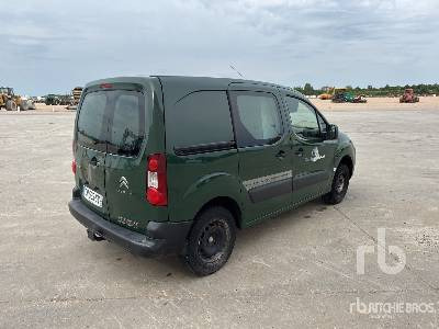 CITROEN BERLINGO Vehicule Utilitaire (Inoperable) - Panel van: picture 3 CITROEN BERLINGO Vehicule Utilitaire (Inoperable) - Panel van: picture 3