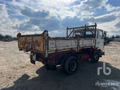 RENAULT S130 4x2 Camion Benne - Tipper: picture 4 RENAULT S130 4x2 Camion Benne - Tipper: picture 4