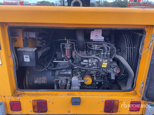 2011 JCB LT9 6.4 kVA Light Tower - Lighting tower: picture 5 2011 JCB LT9 6.4 kVA Light Tower - Lighting tower: picture 5