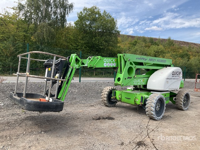 2015 Nifty HR21 4WD Hybrid Articulating Boom Lift - Articulated boom lift: picture 1 2015 Nifty HR21 4WD Hybrid Articulating Boom Lift - Articulated boom lift: picture 1