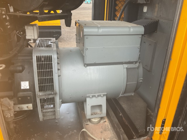 2015 Sdmo R165C3 2016 Sdmo R165 Generator Set Generator Set - Generator set: picture 5 2015 Sdmo R165C3 2016 Sdmo R165 Generator Set Generator Set - Generator set: picture 5