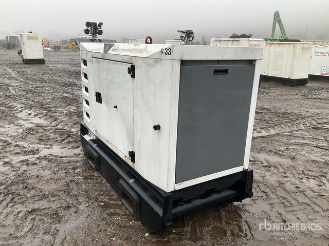 2015 Sdmo R33 Generator Set - Generator set: picture 3 2015 Sdmo R33 Generator Set - Generator set: picture 3