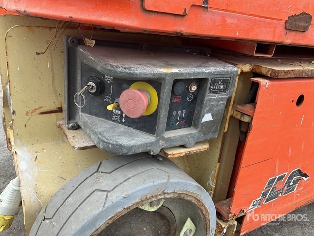 Vertical mast lift 2016 JLG 1230ES Scissor Lift Vertical Mast Lift: picture 6 Vertical mast lift 2016 JLG 1230ES Scissor Lift Vertical Mast Lift: picture 6