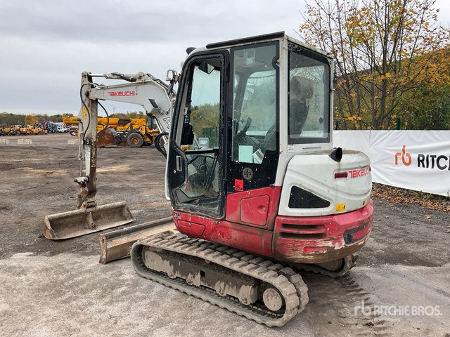2018 Takeuchi TB240 Mini Excavator: <6.6t - Mini excavator: picture 4 2018 Takeuchi TB240 Mini Excavator: <6.6t - Mini excavator: picture 4