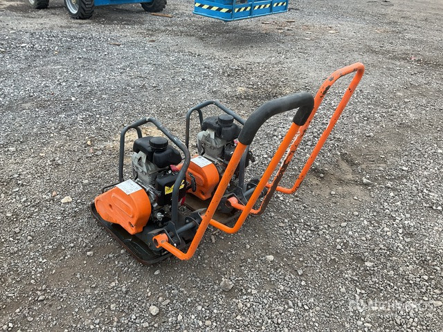 Belle LC3251 Vibratory Plate Compactor - Plate compactor: picture 4 Belle LC3251 Vibratory Plate Compactor - Plate compactor: picture 4