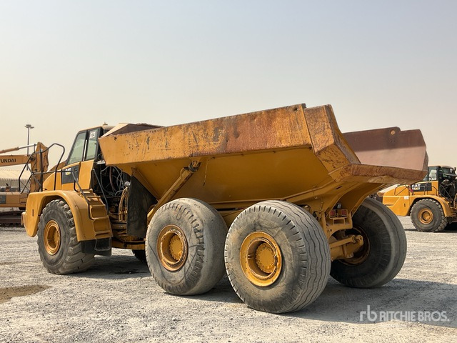 2004 Cat 740 - Articulated dump truck: picture 4 2004 Cat 740 - Articulated dump truck: picture 4