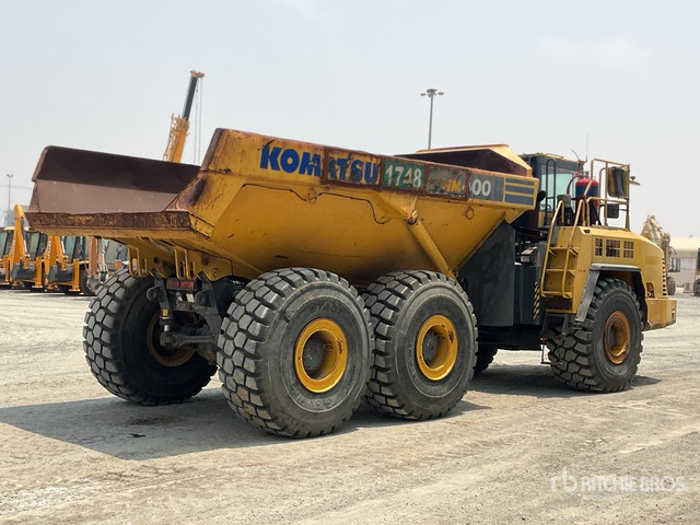 2015 Komatsu HM400-3 - Articulated dump truck: picture 3 2015 Komatsu HM400-3 - Articulated dump truck: picture 3