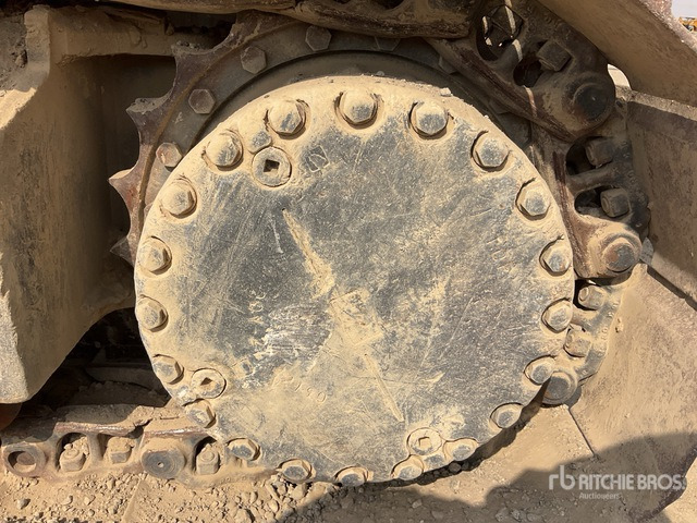 Crawler excavator 2016 Komatsu PC220-8M0: picture 6