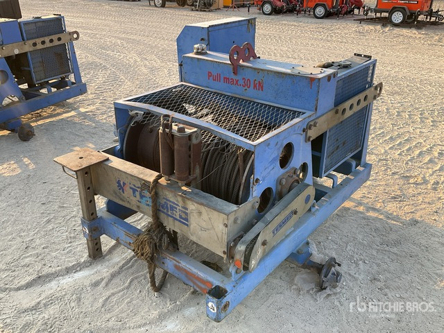 2016 Tesmec AMC 402 1000 Kg Portable Hydraulic Winch :Misc. Utility Equipment - Winch: picture 3 2016 Tesmec AMC 402 1000 Kg Portable Hydraulic Winch :Misc. Utility Equipment - Winch: picture 3