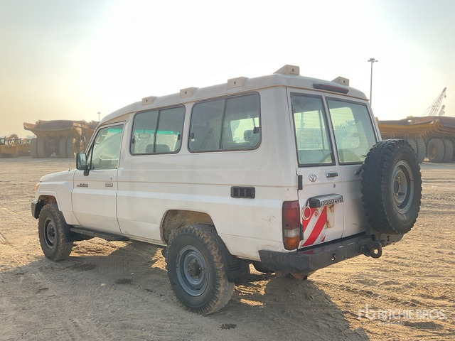 2018 Toyota Land Cruiser 78R 4x4 SUV - SUV: picture 3 2018 Toyota Land Cruiser 78R 4x4 SUV - SUV: picture 3