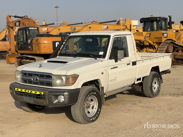 2018 Toyota Land Cruiser 79L 4x4 Pickup - Pickup truck: picture 1 2018 Toyota Land Cruiser 79L 4x4 Pickup - Pickup truck: picture 1