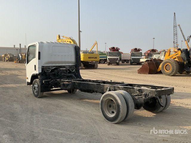 2019 Isuzu NPR 4x2 Cab and Chassis - Cab chassis truck: picture 4 2019 Isuzu NPR 4x2 Cab and Chassis - Cab chassis truck: picture 4