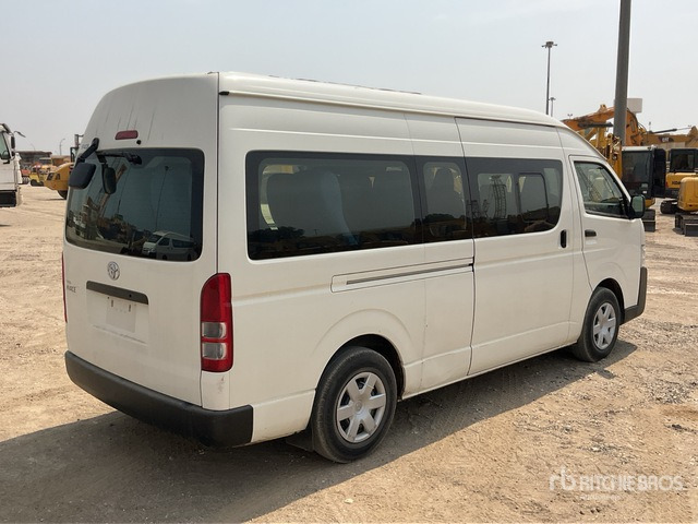 2019 Toyota Hiace 4x2 14-Seat Mini Bus - Minibus, People carrier: picture 3 2019 Toyota Hiace 4x2 14-Seat Mini Bus - Minibus, People carrier: picture 3