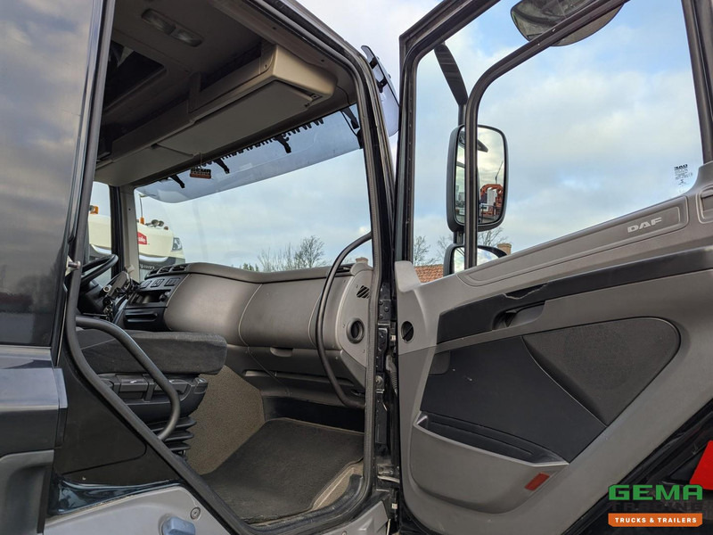 Refrigerated truck DAF CF 250 FA 4x2 DayCab Euro6 - Koel-VriesBak 7.5m + Carrier Supra 850MT + Laadklep 2000kg: picture 13