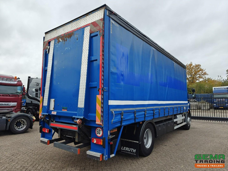 DAF FA LF280 4x2 Dagcab Euro6 - 6CIL - SchuifzeilenBak 7.5m + Laadklep 2500kg - HH Vloer - Curtain side truck: picture 4 DAF FA LF280 4x2 Dagcab Euro6 - 6CIL - SchuifzeilenBak 7.5m + Laadklep 2500kg - HH Vloer - Curtain side truck: picture 4