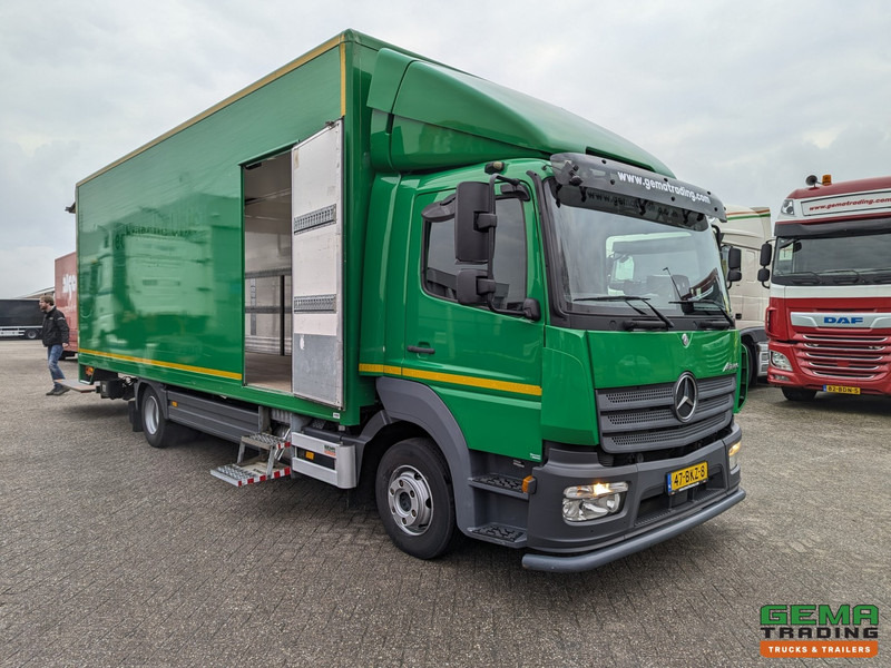 Mercedes-Benz Atego 1018 4x2 Dagcabine Euro6 - GeslotenBak 7M - Laadklep 1500KG - Zijdeur - 07/2025APK - Box truck: picture 1 Mercedes-Benz Atego 1018 4x2 Dagcabine Euro6 - GeslotenBak 7M - Laadklep 1500KG - Zijdeur - 07/2025APK - Box truck: picture 1