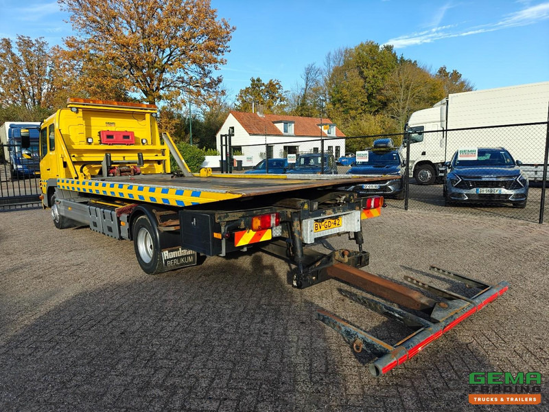 Mercedes-Benz Atego 1224 L 4x2 Dagcabine Euro5 6CIL - Eurotechniek 4T + Lier 3.6T + Bril 2000kg - Tow truck: picture 3 Mercedes-Benz Atego 1224 L 4x2 Dagcabine Euro5 6CIL - Eurotechniek 4T + Lier 3.6T + Bril 2000kg - Tow truck: picture 3