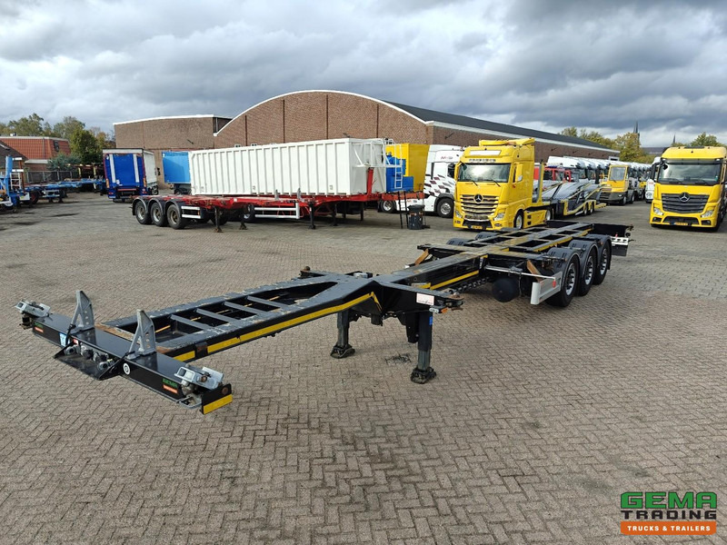 Pacton TXC343 3-Assen SAF - Schijfremmen - LiftAs - VasteKop - Alle Aansluitingen - 4740KG - Container transporter/ Swap body semi-trailer: picture 1 Pacton TXC343 3-Assen SAF - Schijfremmen - LiftAs - VasteKop - Alle Aansluitingen - 4740KG - Container transporter/ Swap body semi-trailer: picture 1