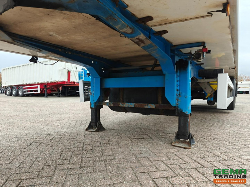 Refrigerated semi-trailer Renders ROC 12.27 3 Assen MB - LiftAs - Koel-VriesTransport - Carrier Vector 1800 Mt - Dubbele Verdampers - KoelMotor 100%: picture 14 Refrigerated semi-trailer Renders ROC 12.27 3 Assen MB - LiftAs - Koel-VriesTransport - Carrier Vector 1800 Mt - Dubbele Verdampers - KoelMotor 100%: picture 14