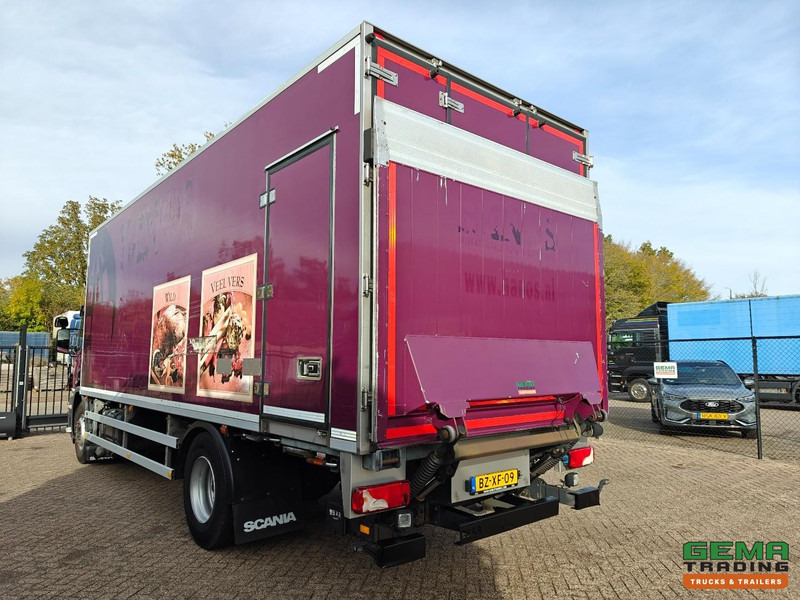 Scania P230 4x2 Dagcab Euro5 - Koel-VriesBak 7.55m + Carrier Supra 950MT + Laadklep 2000kg - Refrigerated truck: picture 5 Scania P230 4x2 Dagcab Euro5 - Koel-VriesBak 7.55m + Carrier Supra 950MT + Laadklep 2000kg - Refrigerated truck: picture 5