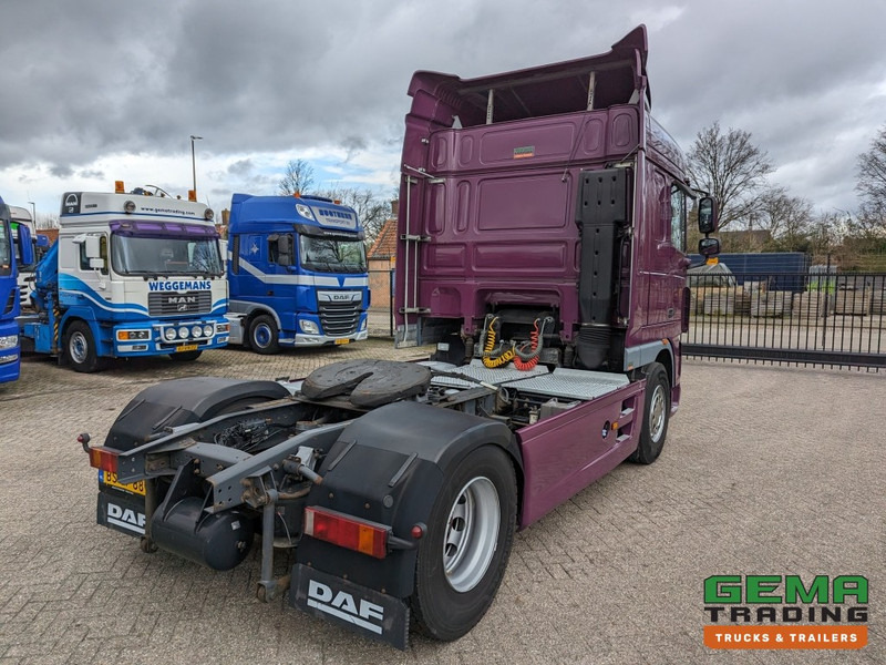 DAF FT XF105.410 4x2 Euro5 FT XF105.410 4x2 SpaceCab Euro5 - Side Skirts - Spare Wheel - Original Holland truck - Tractor unit: picture 3 DAF FT XF105.410 4x2 Euro5 FT XF105.410 4x2 SpaceCab Euro5 - Side Skirts - Spare Wheel - Original Holland truck - Tractor unit: picture 3