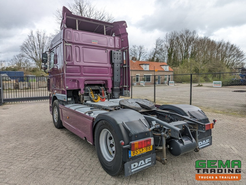 DAF FT XF105.410 4x2 Euro5 FT XF105.410 4x2 SpaceCab Euro5 - Side Skirts - Spare Wheel - Original Holland truck (T1333) - Tractor unit: picture 4 DAF FT XF105.410 4x2 Euro5 FT XF105.410 4x2 SpaceCab Euro5 - Side Skirts - Spare Wheel - Original Holland truck (T1333) - Tractor unit: picture 4