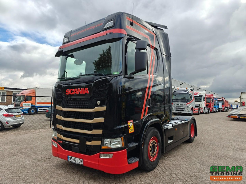 Scania S450 4x2 Highline Euro6D - Retarder - Dubbele Tanks - Standairco - SMARTTacho V2 - Tractor unit: picture 1 Scania S450 4x2 Highline Euro6D - Retarder - Dubbele Tanks - Standairco - SMARTTacho V2 - Tractor unit: picture 1