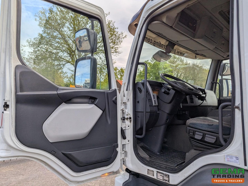 Curtain side truck Volvo FE 280 4x2 Dagcab Euro6 - 6 CIL - Schuifzeilenbak 8.6m + Laadklep 2000kg: picture 14 Curtain side truck Volvo FE 280 4x2 Dagcab Euro6 - 6 CIL - Schuifzeilenbak 8.6m + Laadklep 2000kg: picture 14