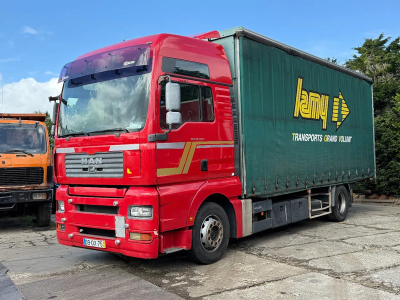 MAN TGA 18.440 4X2 BOX Spring/Air EURO3 Retarder ZF Manual - Box truck: picture 2 MAN TGA 18.440 4X2 BOX Spring/Air EURO3 Retarder ZF Manual - Box truck: picture 2