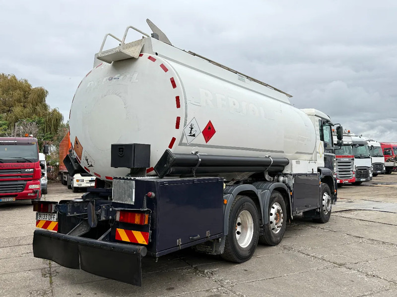 MAN TGA 26.430 6X2 Fuel Tank 21.000L 3 Comp + 2 Pump D20 Engine - Tanker truck: picture 4 MAN TGA 26.430 6X2 Fuel Tank 21.000L 3 Comp + 2 Pump D20 Engine - Tanker truck: picture 4