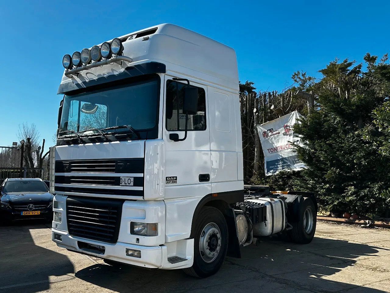 DAF XF 95.480 4X2 Tractor-unit Spring/Air ZF Manual - Tractor unit: picture 2 DAF XF 95.480 4X2 Tractor-unit Spring/Air ZF Manual - Tractor unit: picture 2