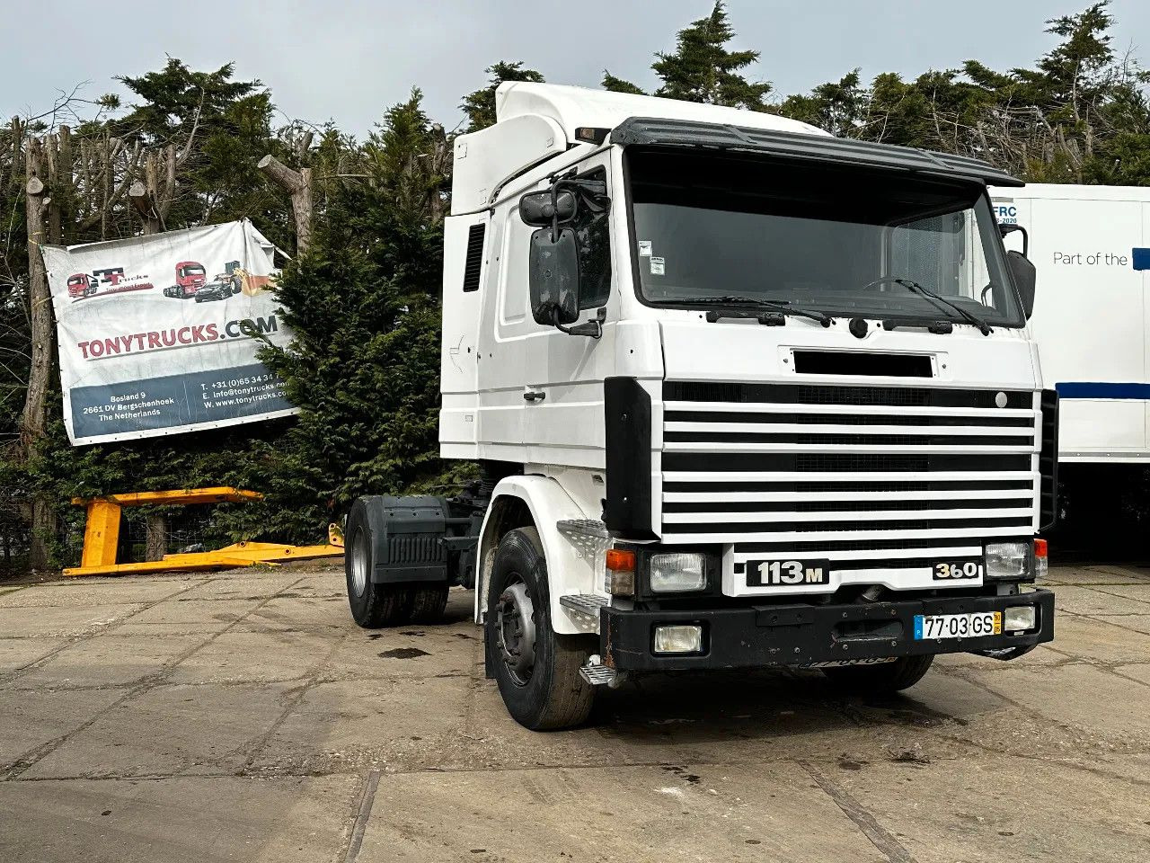 Scania R113-360 4X2 Tractor-unit Spring/Air Manual Gear - Tractor unit: picture 1 Scania R113-360 4X2 Tractor-unit Spring/Air Manual Gear - Tractor unit: picture 1