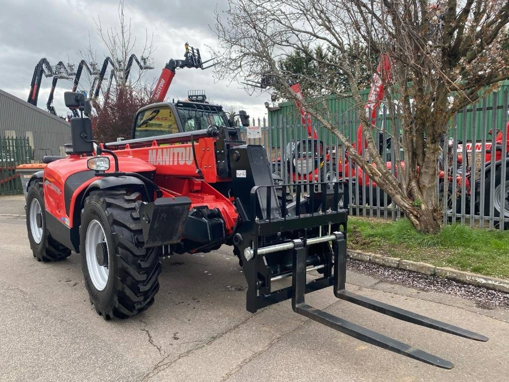 Manitou MT 1033 - Telescopic handler: picture 2 Manitou MT 1033 - Telescopic handler: picture 2