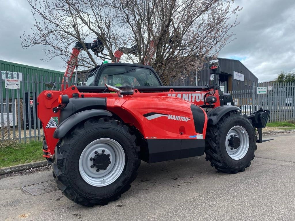 Manitou MT 1033 - Telescopic handler: picture 1 Manitou MT 1033 - Telescopic handler: picture 1