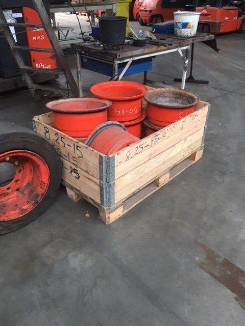 2 Rims For Linde H40-50 series 394. - Rim for Material handling equipment: picture 4 2 Rims For Linde H40-50 series 394. - Rim for Material handling equipment: picture 4