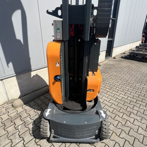 ATN Piaf 1000R - Vertical mast lift: picture 5 ATN Piaf 1000R - Vertical mast lift: picture 5