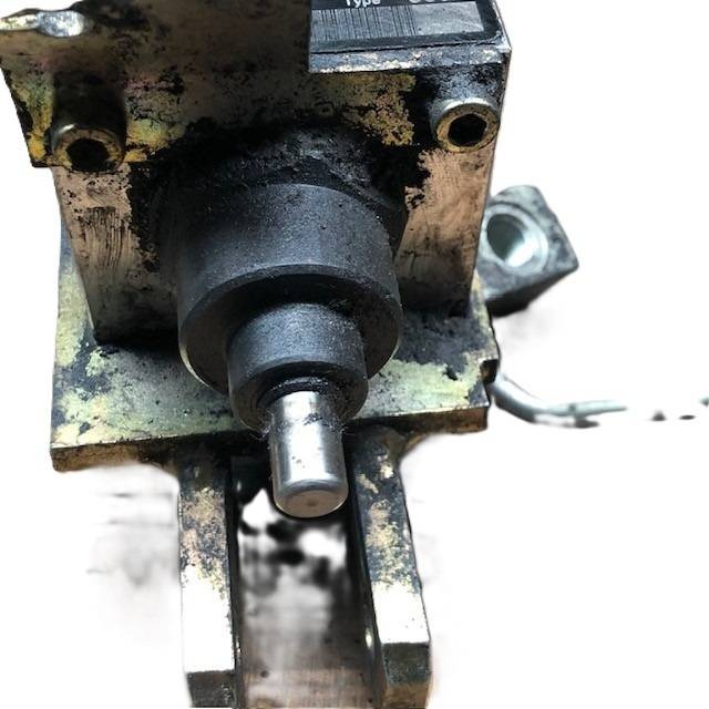 Brake valve for Linde 386-01 - Hydraulic valve for Material handling equipment: picture 2 Brake valve for Linde 386-01 - Hydraulic valve for Material handling equipment: picture 2