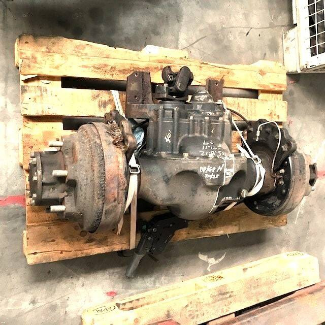 Complete front axle for Caterpillar - Axle and parts for Material handling equipment: picture 1 Complete front axle for Caterpillar - Axle and parts for Material handling equipment: picture 1