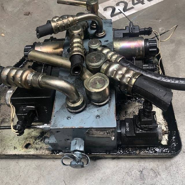 Control Valve for Jungheinrich - Hydraulic valve for Material handling equipment: picture 3 Control Valve for Jungheinrich - Hydraulic valve for Material handling equipment: picture 3